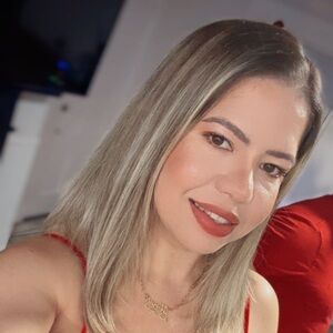 Meet your Posher, Adriani